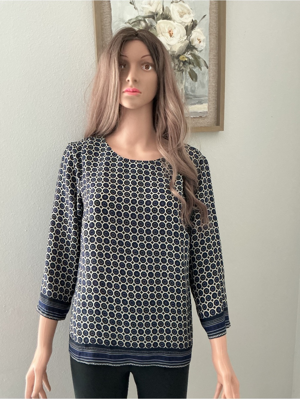 Kenar Women's Navy Geometric Crewneck Top